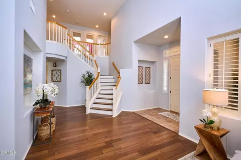 Entry Way - 415 Caliente Way, Oxnard, CA 93036 photo 3 of 3