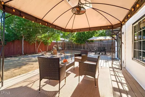 Exterior - 326 Larmier Ave, Oak View, CA 93022 photo 5 of 10