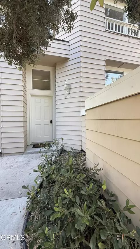 882 Barber Ln, Ventura, CA 93003