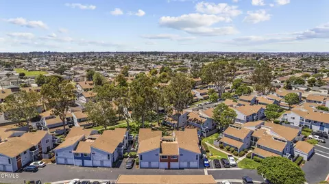 View/Area - 5206 Longfellow Way, Oxnard, CA 93033 photo 2 of 2