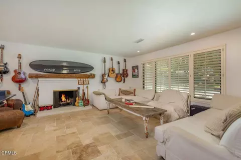 Living - 603 Crestview Dr, Ojai, CA 93023 photo 3 of 4