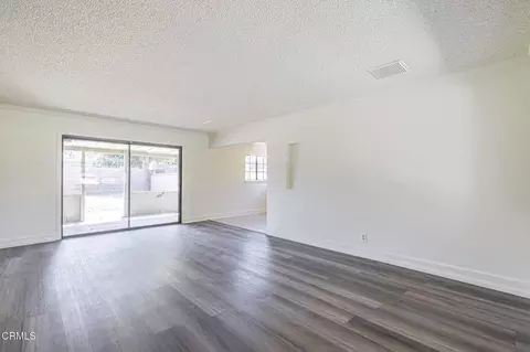 Living - 44846 Andale Ave, Lancaster, CA 93535 photo 2 of 5