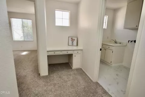 Entry Way - 492 Calle Mirasol, Camarillo, CA 93010 photo 3 of 3
