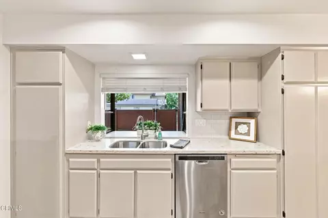 Kitchen - 1107 Catlin St #A, Simi Valley, CA 93065 photo 5 of 6