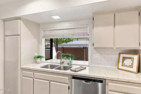 Kitchen - 1107 Catlin St #A, Simi Valley, CA 93065 photo 2 of 6