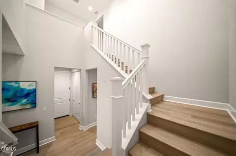 Entry Way - 4995 Inglenook Dr, Camarillo, CA 93012 photo 4 of 4