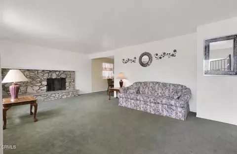 Living - 125 W Bard Rd, Oxnard, CA 93033 photo 1 of 2