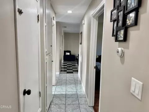 Entry Way - 4400 Hamilton Ave, Oxnard, CA 93033 photo 2 of 2