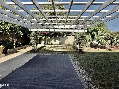 Exterior - 4400 Hamilton Ave, Oxnard, CA 93033 photo 5 of 6