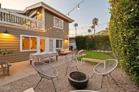 924 Woodstock Ln, Ventura, CA 93001