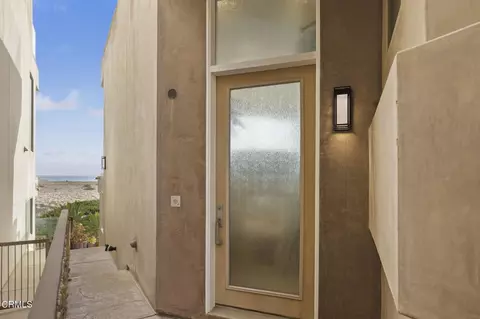 Other - 3629 Ocean Dr, Oxnard, CA 93035 photo 4 of 20