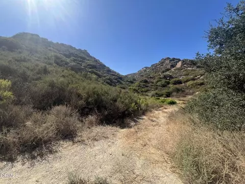 7821 Mesa Dr, Simi Valley, CA 93063 photo 11