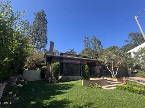 11923 Brentwood Grove Dr, Los Angeles, CA 90049