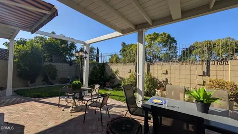 Exterior - 7871 E Ring St, Long Beach, CA 90808 photo 2 of 5