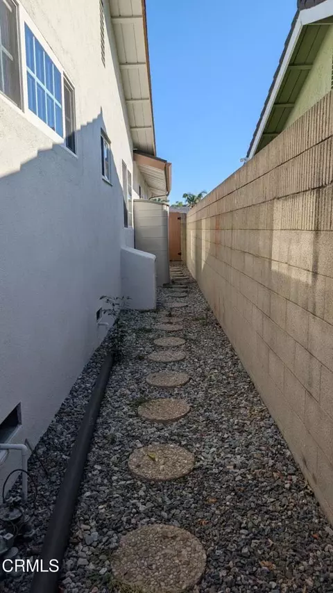 Exterior - 7871 E Ring St, Long Beach, CA 90808 photo 5 of 5