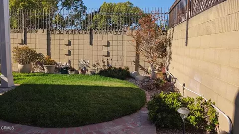 Exterior - 7871 E Ring St, Long Beach, CA 90808 photo 3 of 5