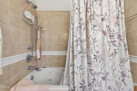 Bath - 1855 Alscot Ave, Simi Valley, CA 93063 photo 3 of 3