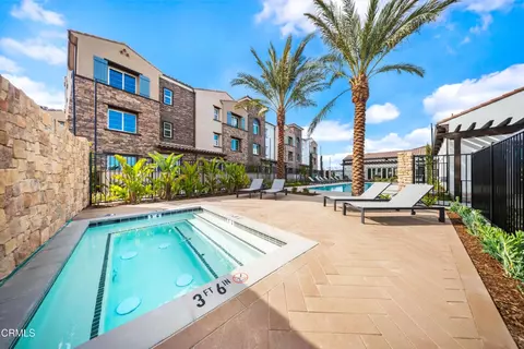 Exterior - 533 Via Vallarta, Camarillo, CA 93012 photo 1 of 4