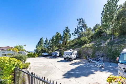 Exterior - 2913 Antonio Dr #306, Camarillo, CA 93010 photo 6 of 7