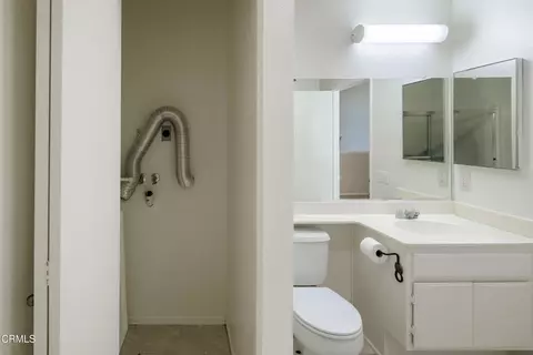 Bath - 2913 Antonio Dr #306, Camarillo, CA 93010 photo 2 of 2