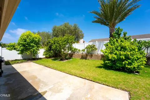 Exterior - 2105 Lanyard Way, Oxnard, CA 93035 photo 6 of 6