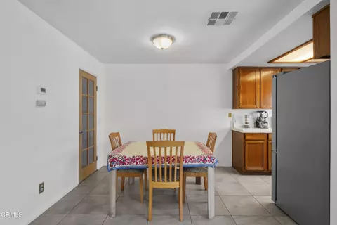 Dining - 13912 Mcclure Ave #6, Paramount, CA 90723 photo 1 of 1