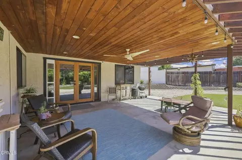 Exterior - 1121 Sunnyglenn Ave, Ojai, CA 93023 photo 4 of 6
