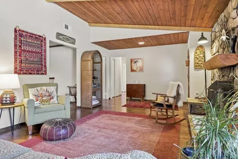 Living - 1121 Sunnyglenn Ave, Ojai, CA 93023 photo 3 of 5