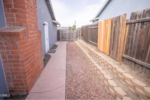 Exterior - 382 Alpine Ave, Ventura, CA 93004 photo 5 of 5