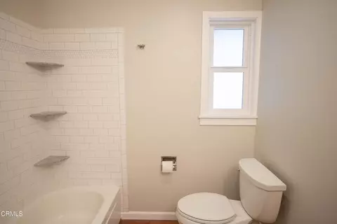 Bath - 382 Alpine Ave, Ventura, CA 93004 photo 2 of 6