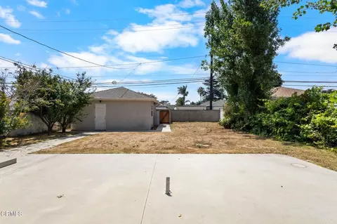 Exterior - 302 Douglas Ave, Oxnard, CA 93030 photo 4 of 5