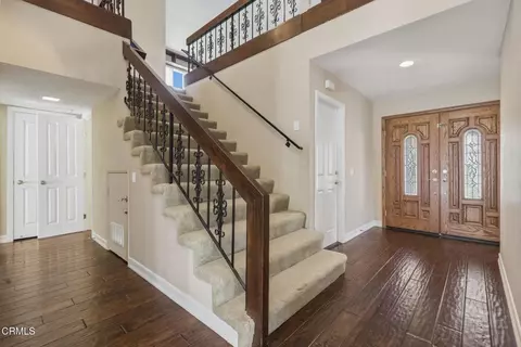 Entry Way - 1089 Old Ranch Rd, Camarillo, CA 93012 photo 2 of 4