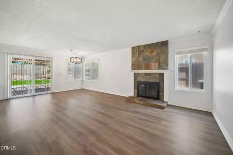 Living - 1615 Old Ranch Rd, Camarillo, CA 93012 photo 4 of 7