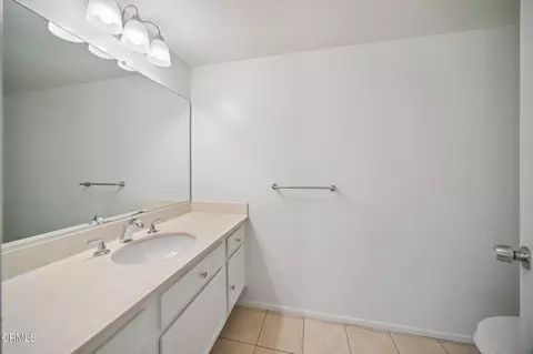 Bath - 1615 Old Ranch Rd, Camarillo, CA 93012 photo 1 of 5