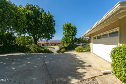 Exterior - 730 Piropo Ct, Camarillo, CA 93010 photo 3 of 8