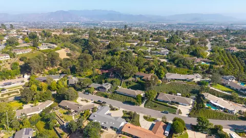 View/Area - 730 Piropo Ct, Camarillo, CA 93010 photo 6 of 12