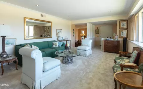 Living - 730 Piropo Ct, Camarillo, CA 93010 photo 2 of 2