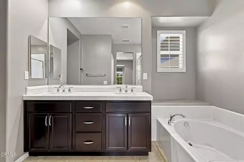 Bath - 3141 N Oxnard Blvd, Oxnard, CA 93036 photo 6 of 8