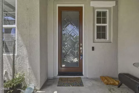 Entry Way - 3141 N Oxnard Blvd, Oxnard, CA 93036 photo 1 of 3