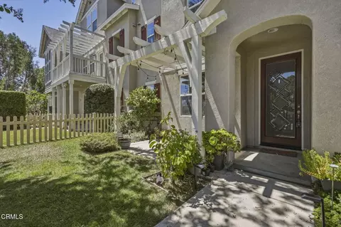 Exterior - 3141 N Oxnard Blvd, Oxnard, CA 93036 photo 3 of 4