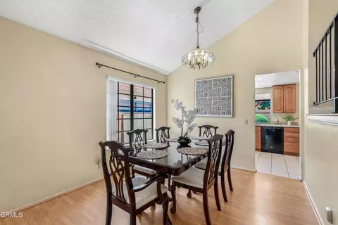 Dining - 20150 Stagg St, Winnetka, CA 91306 photo 1 of 2