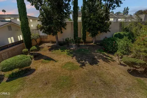 Exterior - 20150 Stagg St, Winnetka, CA 91306 photo 5 of 6