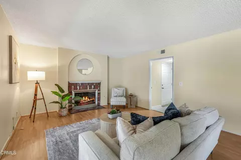 Living - 20150 Stagg St, Winnetka, CA 91306 photo 2 of 3