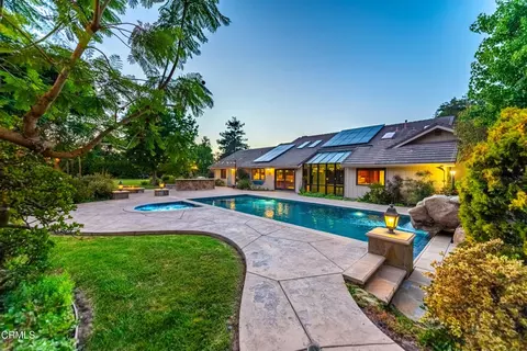Exterior - 210 Crestview Ave, Camarillo, CA 93010 photo 6 of 14