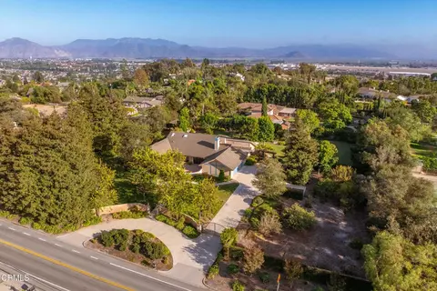 View/Area - 210 Crestview Ave, Camarillo, CA 93010 photo 2 of 7