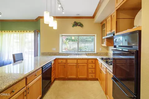 Kitchen - 1600 Devonshire Dr, Oxnard, CA 93030 photo 1 of 6