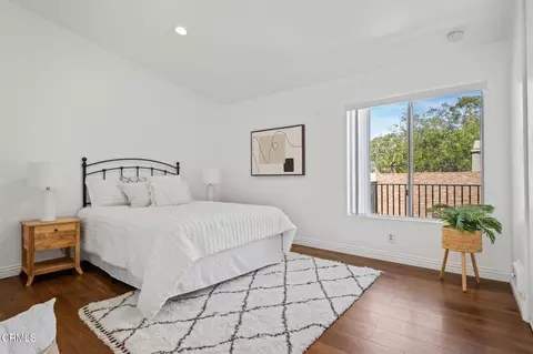 Bedroom - 5117 Jefferson Sq, Oxnard, CA 93033 photo 2 of 4