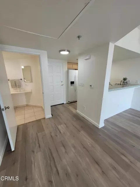 Entry Way - 865 S B St # A-1, Oxnard, CA 93030 photo 5 of 5