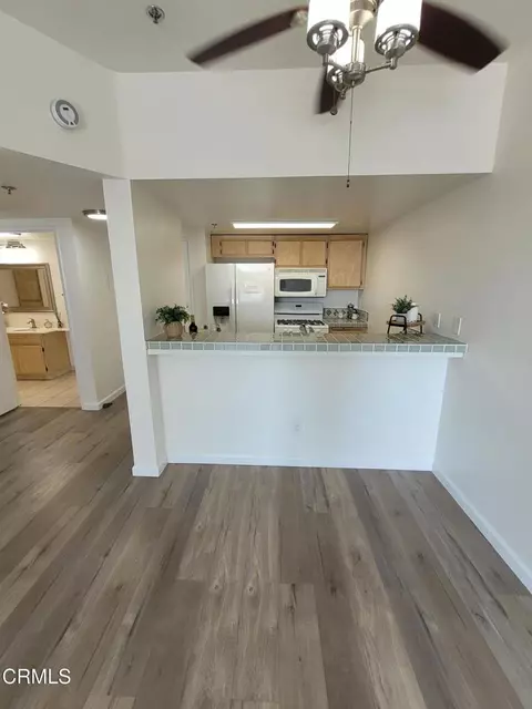 Kitchen - 865 S B St # A-1, Oxnard, CA 93030 photo 6 of 6