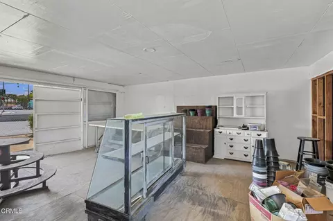 105 Walnut Dr, Oxnard, CA 93036 photo 16